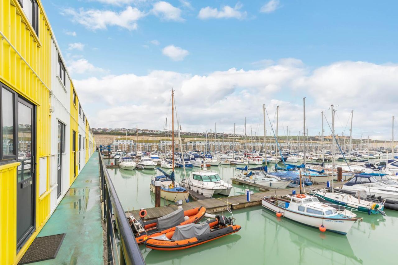 On The Water With Free Parking - By My Getaways Daire Brighton Dış mekan fotoğraf